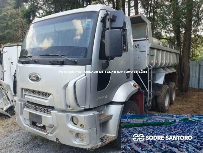 FORD CARGO 2423 13/13