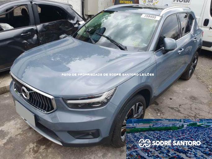 VOLVO XC40 20/20