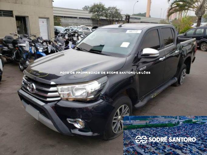 TOYOTA HILUX 16/16