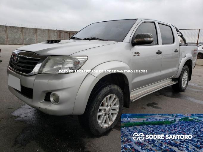 TOYOTA HILUX 12/12