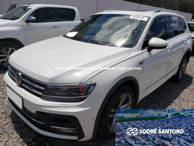 VOLKSWAGEN TIGUAN 18/18