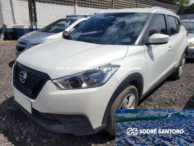 NISSAN KICKS 20/20